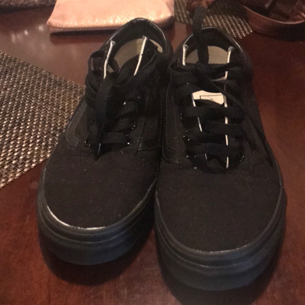 Like new used 2 times vans